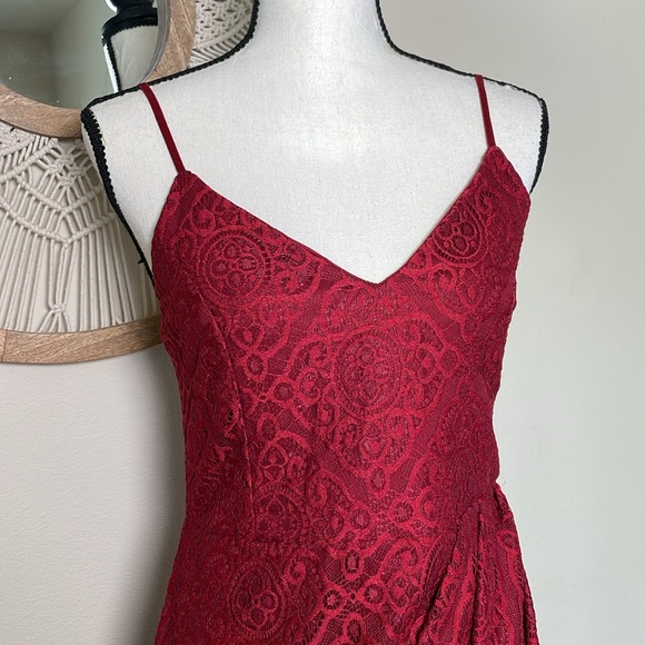 lulus red lace bodycon dress size Large NWT - Picture 3 of 12